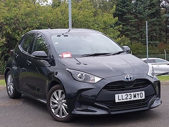 Used Toyota Yaris 2023 for sale - 79844220: Photo