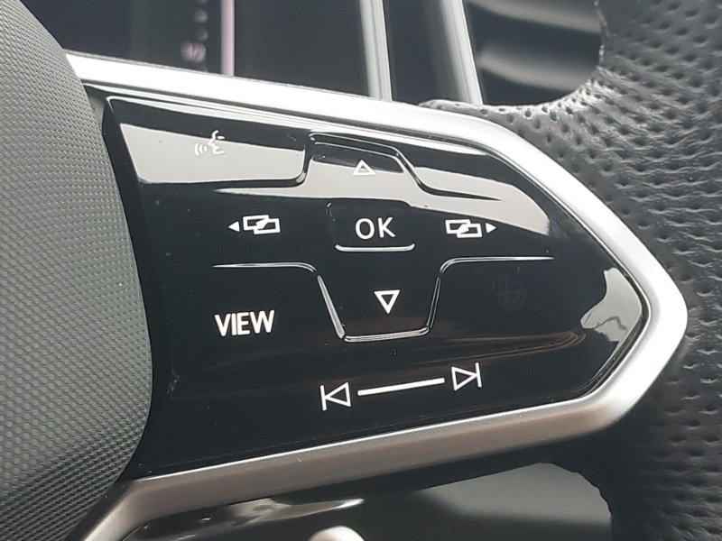 Used Volkswagen T-Roc 2022 for sale - 77055222: Photo 17