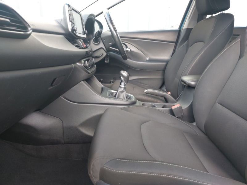 Used Hyundai i30 2018 for sale - 76893779: Photo 5