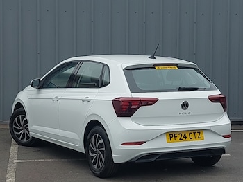 Used Volkswagen Polo 2024 for sale - 78361237: Photo
