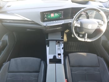 Used Vauxhall Astra 2023 for sale - 79561989: Photo