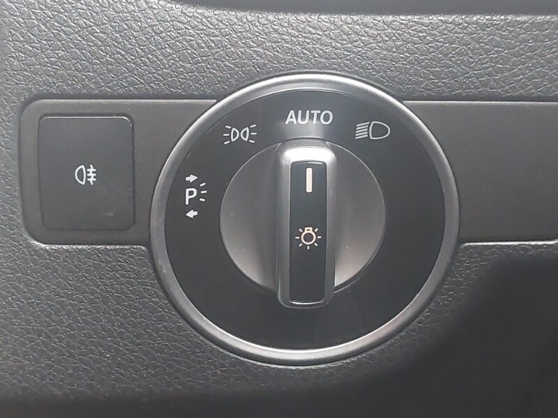 Used Mercedes-Benz CLA 2016 for sale - 76757539: Photo 12