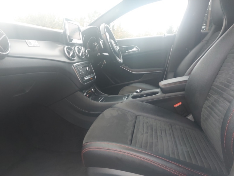 Used Mercedes-Benz CLA 2016 for sale - 76757539: Photo 5