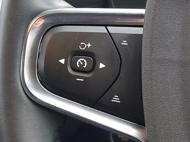 Used Volvo XC40 2022 for sale - 77454027: Photo 13