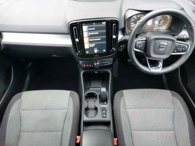 Used Volvo XC40 2022 for sale - 77454027: Photo 2