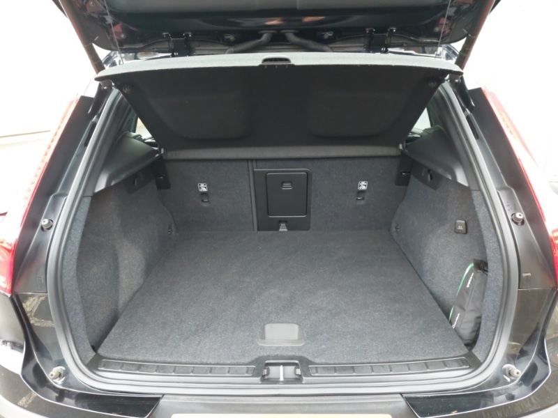 Used Volvo XC40 2022 for sale - 77454027: Photo 8