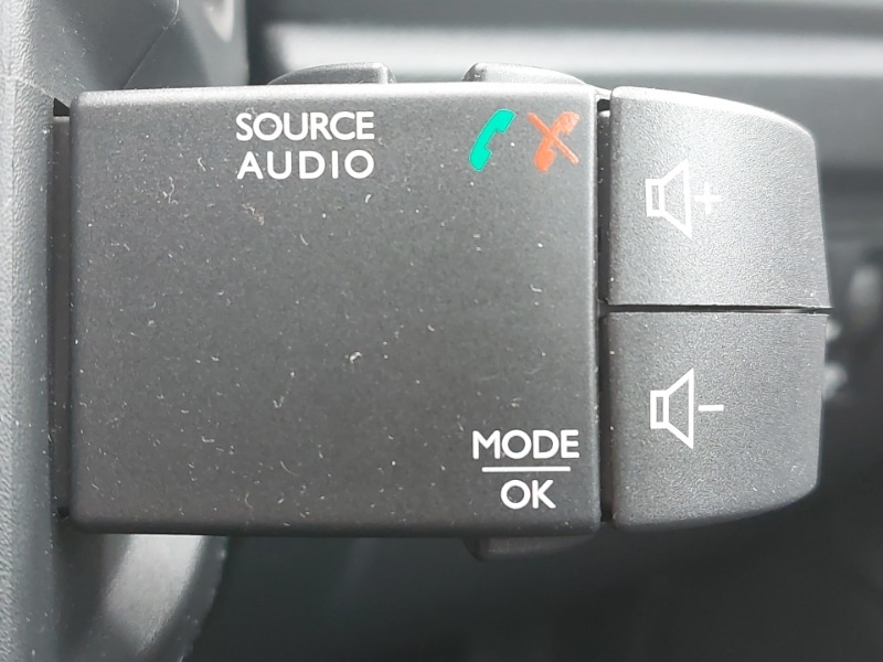 Used Renault Captur 2018 for sale - 77439300: Photo 14