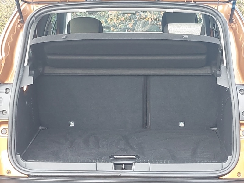 Used Renault Captur 2018 for sale - 77439300: Photo 8