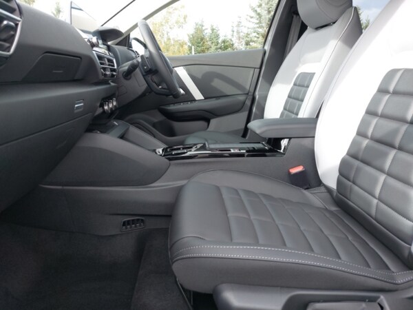 Used Citroen C4 2025 for sale - 76204902: Photo 5