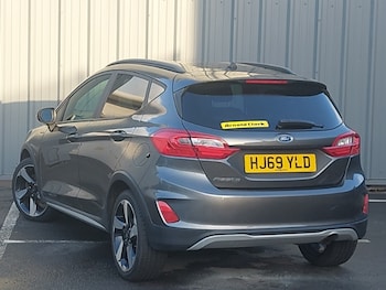 Used Ford Fiesta 2019 for sale - 76860773: Photo