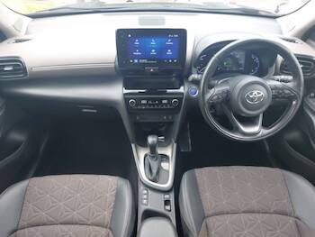 Used Toyota Yaris Cross 2023 for sale - 79650870: Photo