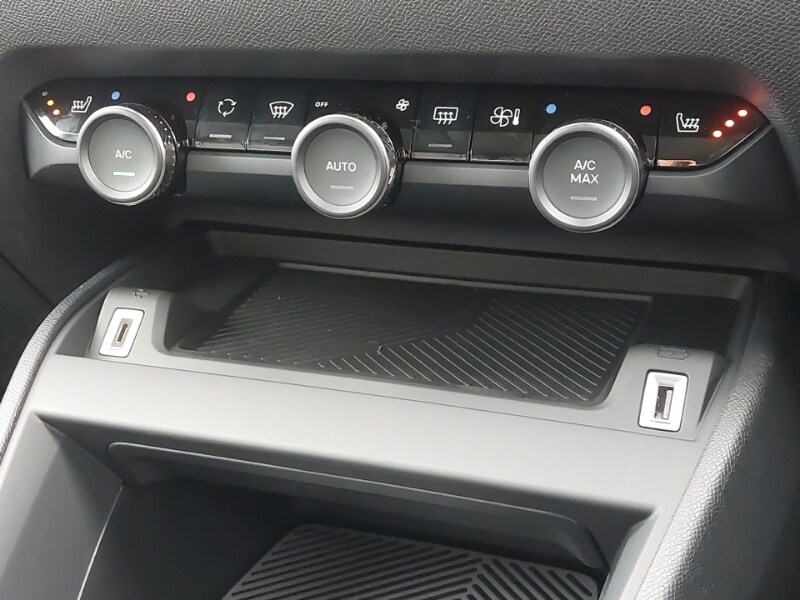 Used Citroen C4 2025 for sale - 76217858: Photo 16