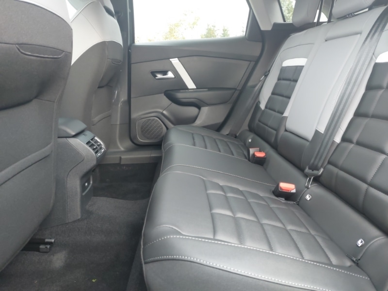 Used Citroen C4 2025 for sale - 76217858: Photo 6