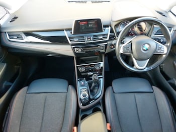 Used BMW 2 Series 2018 for sale - 77086827: Photo