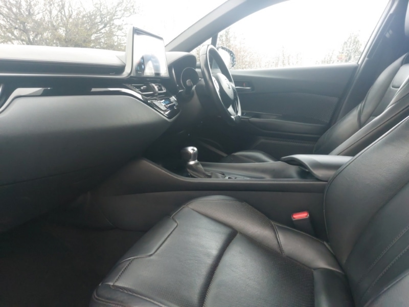 Used Toyota C-HR 2019 for sale - 77300181: Photo 5