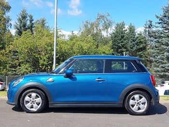 Used MINI Hatch 2022 for sale - 79447963: Photo