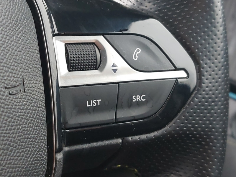 Used Peugeot 2008 2020 for sale - 77518463: Photo 12