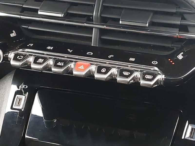 Used Peugeot 2008 2020 for sale - 77518463: Photo 15