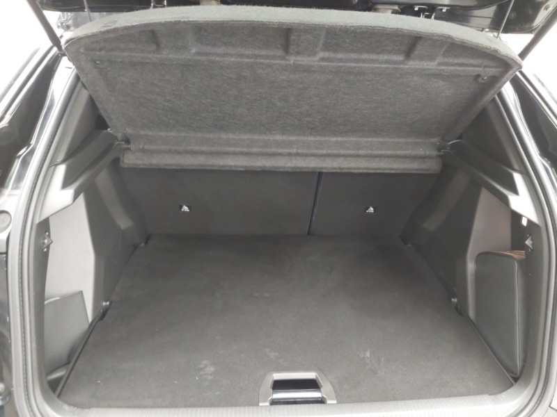 Used Peugeot 2008 2022 for sale - 78094038: Photo 8