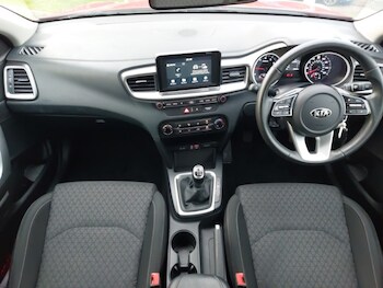 Used Kia Ceed 2019 for sale - 77644972: Photo