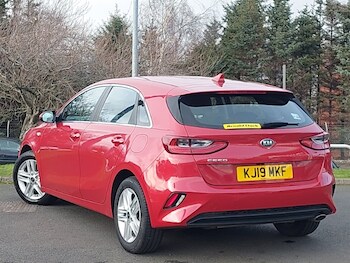 Used Kia Ceed 2019 for sale - 77644972: Photo