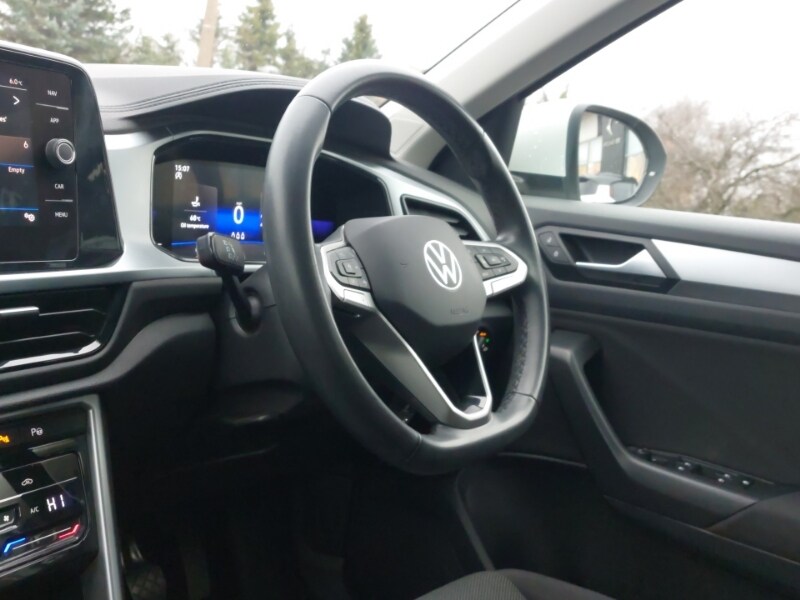 Used Volkswagen T-Roc 2023 for sale - 77509213: Photo 11