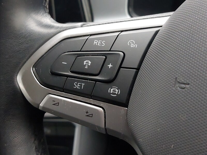 Used Volkswagen T-Roc 2023 for sale - 77509213: Photo 13