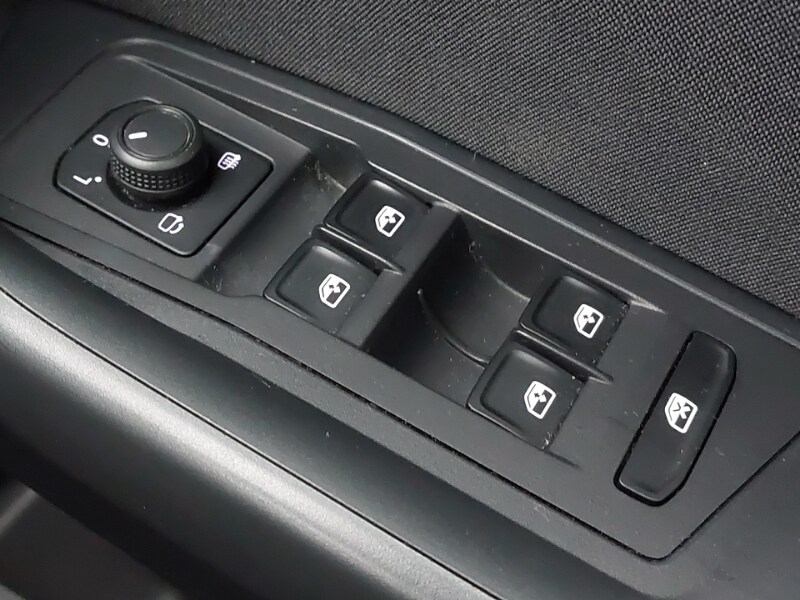 Used Volkswagen T-Roc 2023 for sale - 77509213: Photo 19