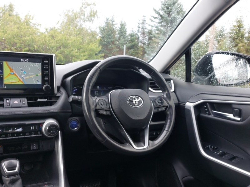 Used Toyota RAV4 2019 for sale - 76233455: Photo 11