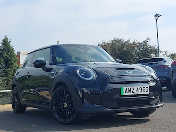 Used MINI Hatch 2023 for sale - 79218372: Photo