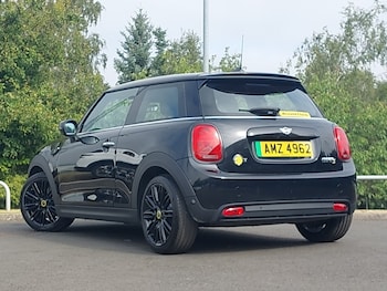 Used MINI Hatch 2023 for sale - 79218372: Photo