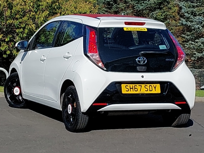 Used Toyota AYGO 2017 for sale - 76983198: Photo 3