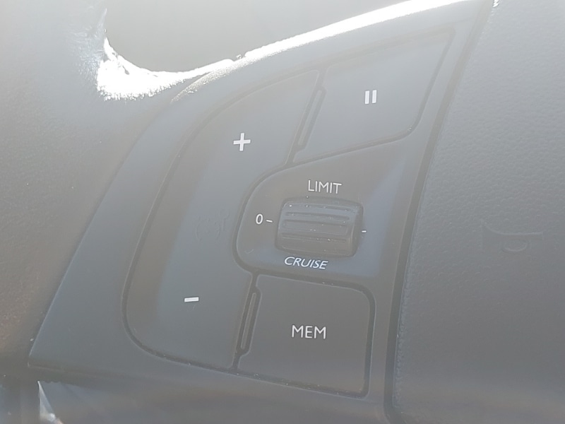 Used Citroen C4 2018 for sale - 76498220: Photo 14