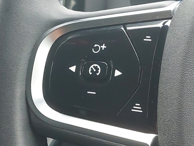 Used Volvo XC60 2024 for sale - 76567356: Photo 13