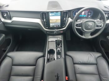 Used Volvo XC60 2024 for sale - 76567356: Photo