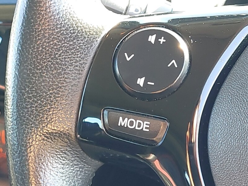 Used Toyota AYGO 2017 for sale - 76052582: Photo 18