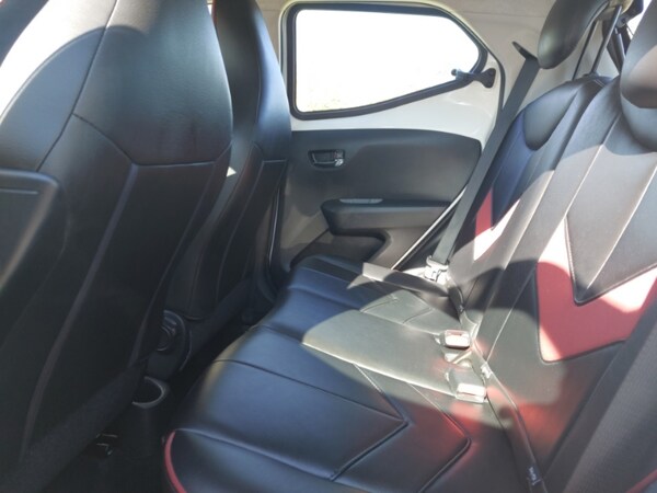Used Toyota AYGO 2017 for sale - 76052582: Photo 6