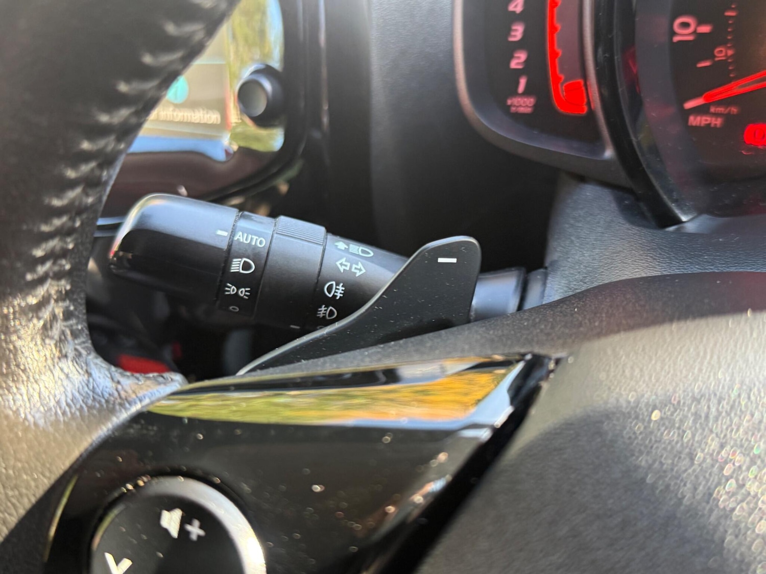 Used Toyota AYGO for sale - 76521619: Photo 15