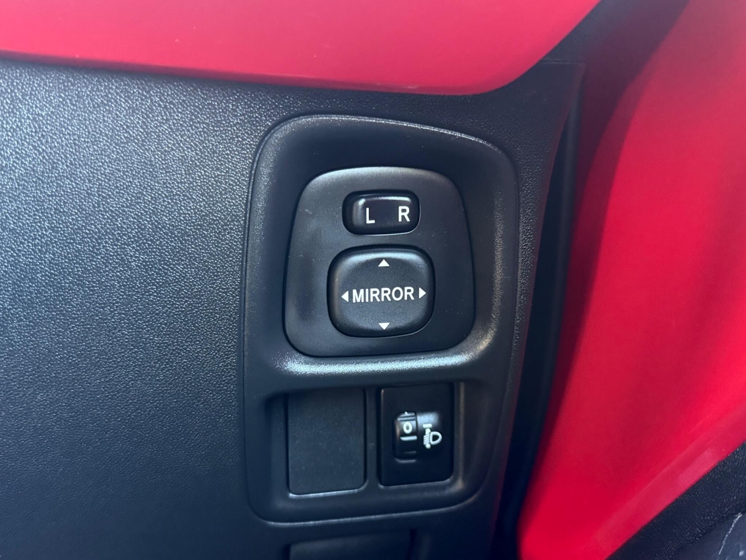 Used Toyota AYGO for sale - 76521619: Photo 17