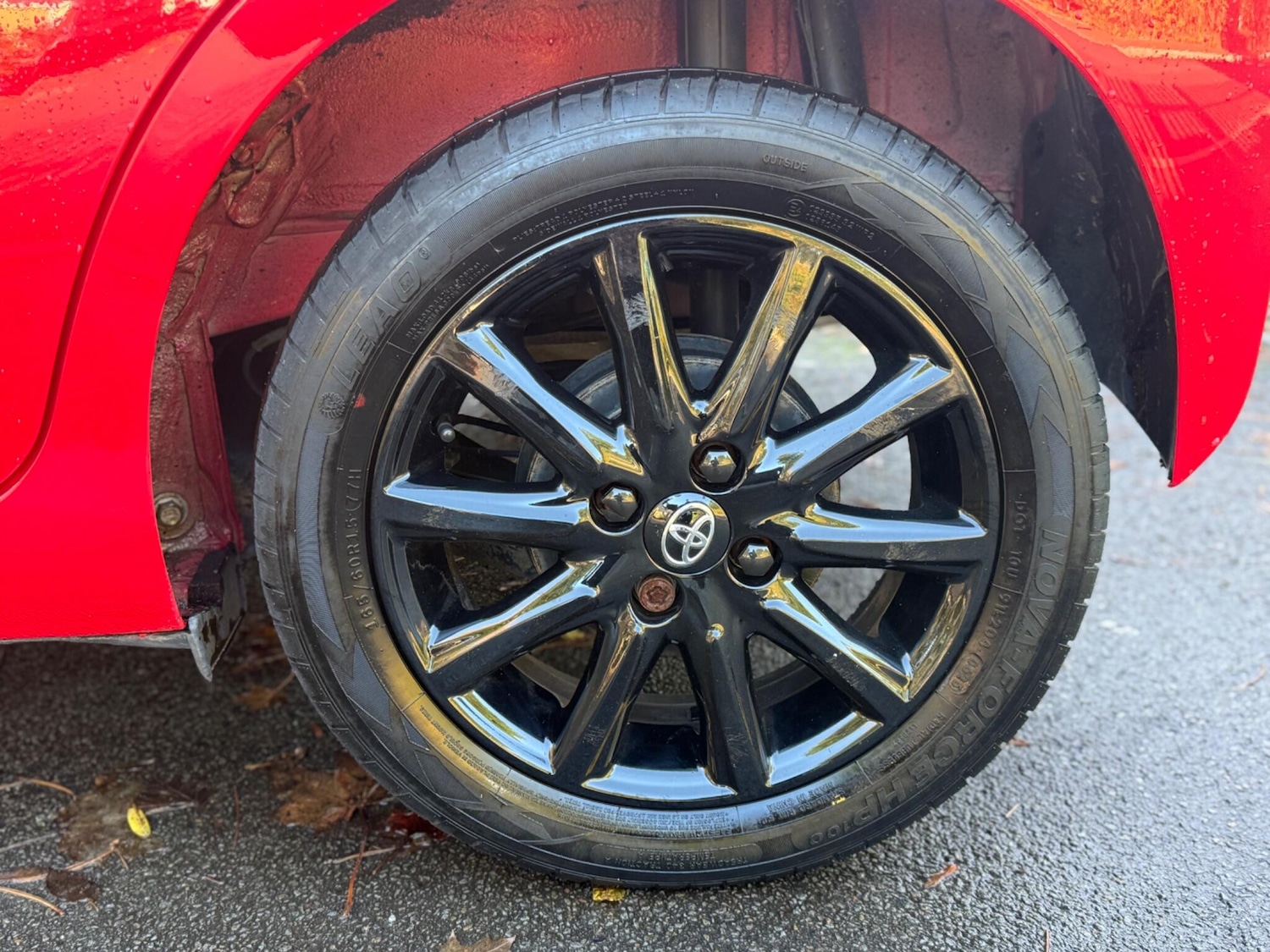 Used Toyota AYGO for sale - 76521619: Photo 24