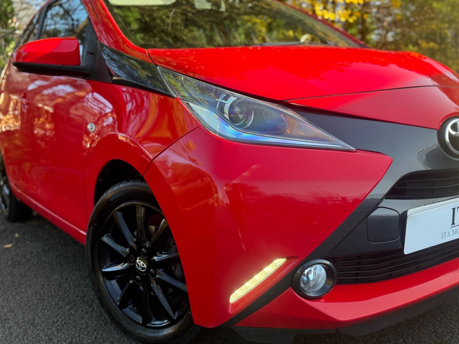 Used Toyota AYGO for sale - 76521619: Photo 47