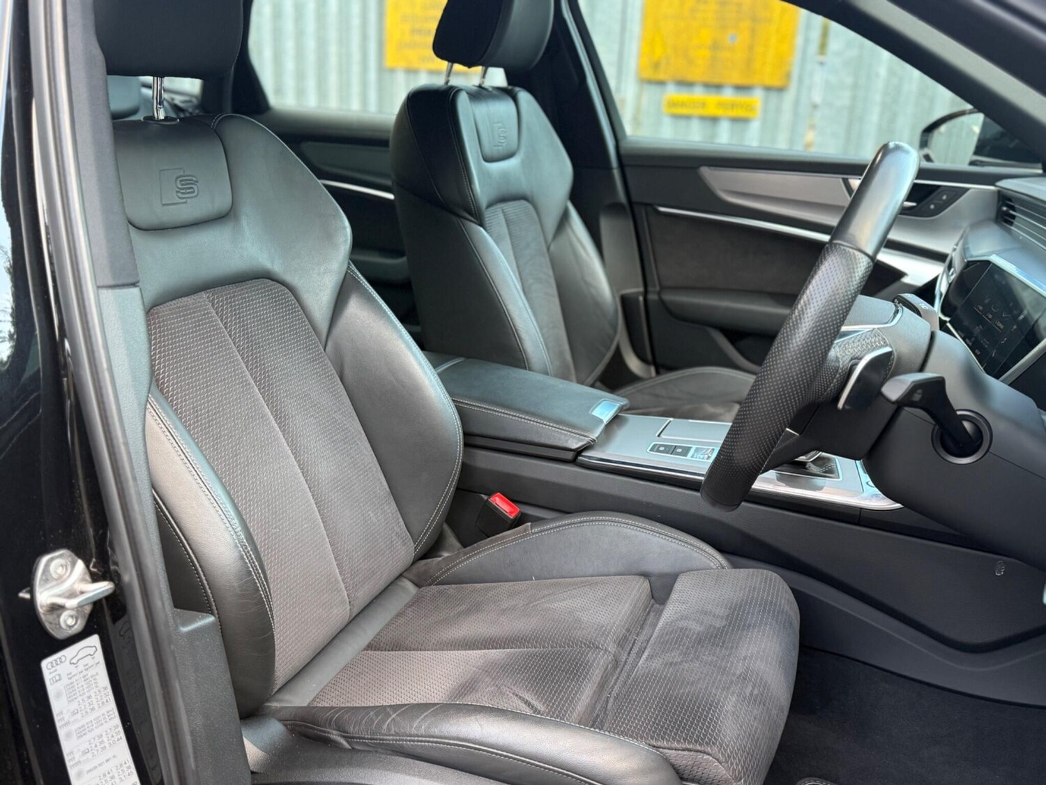 Used Audi A6 Saloon 2019 for sale - 76359956: Photo 19