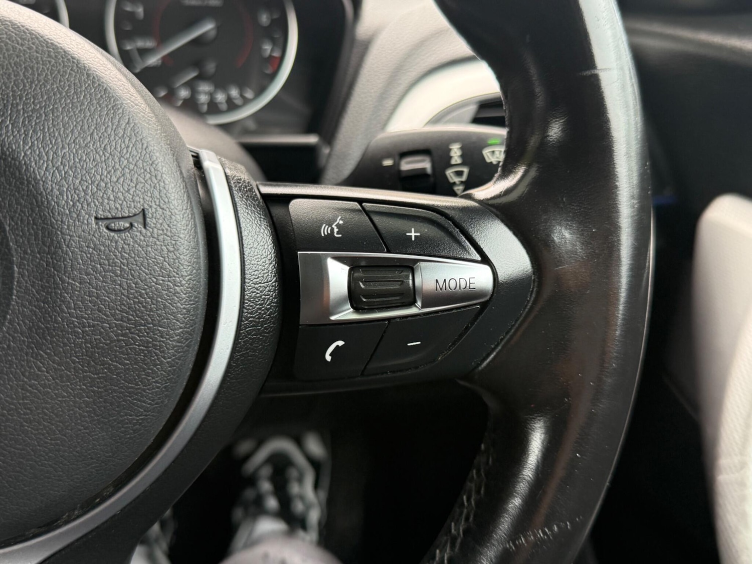 Used BMW 1 Series 2015 for sale - 76123031: Photo 37