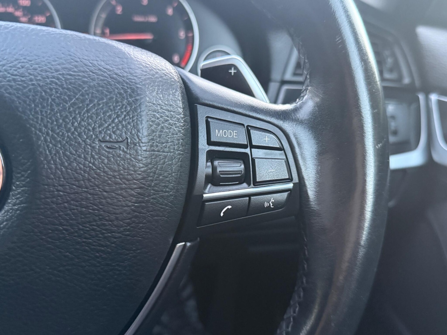 Used BMW 5 Series 2014 for sale - 76099398: Photo 28