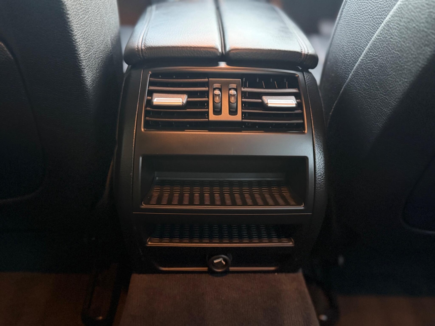 Used BMW 5 Series 2014 for sale - 76099398: Photo 32