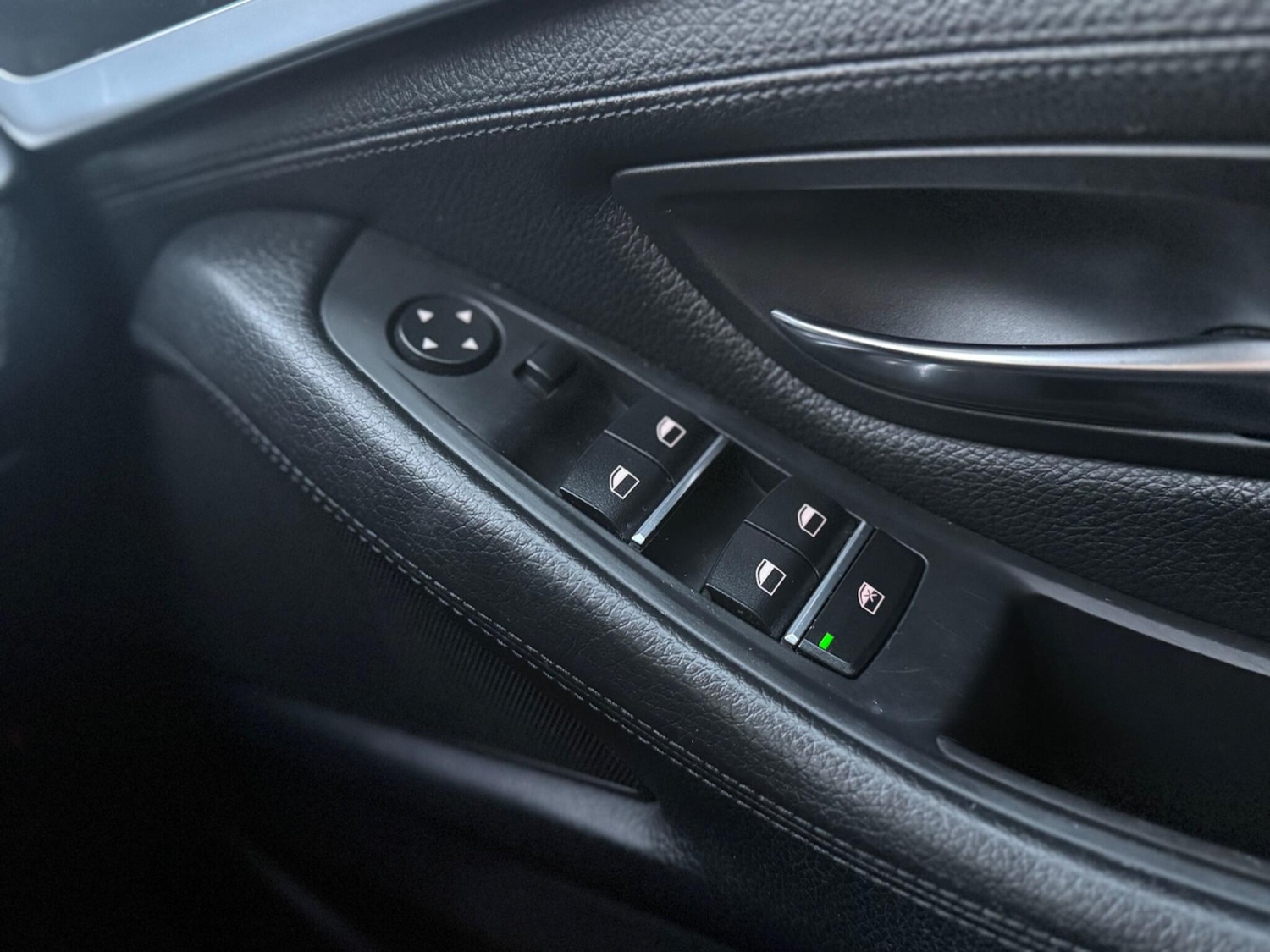 Used BMW 5 Series 2014 for sale - 76099398: Photo 33