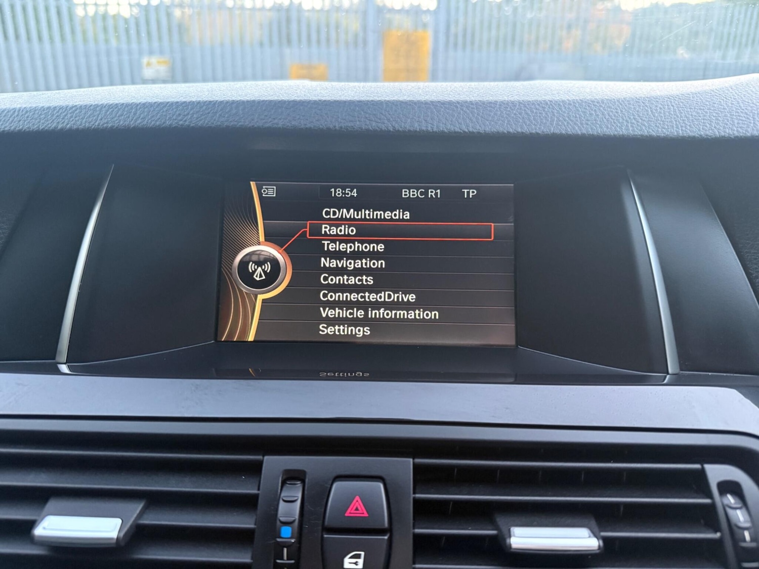 Used BMW 5 Series 2014 for sale - 76099398: Photo 43