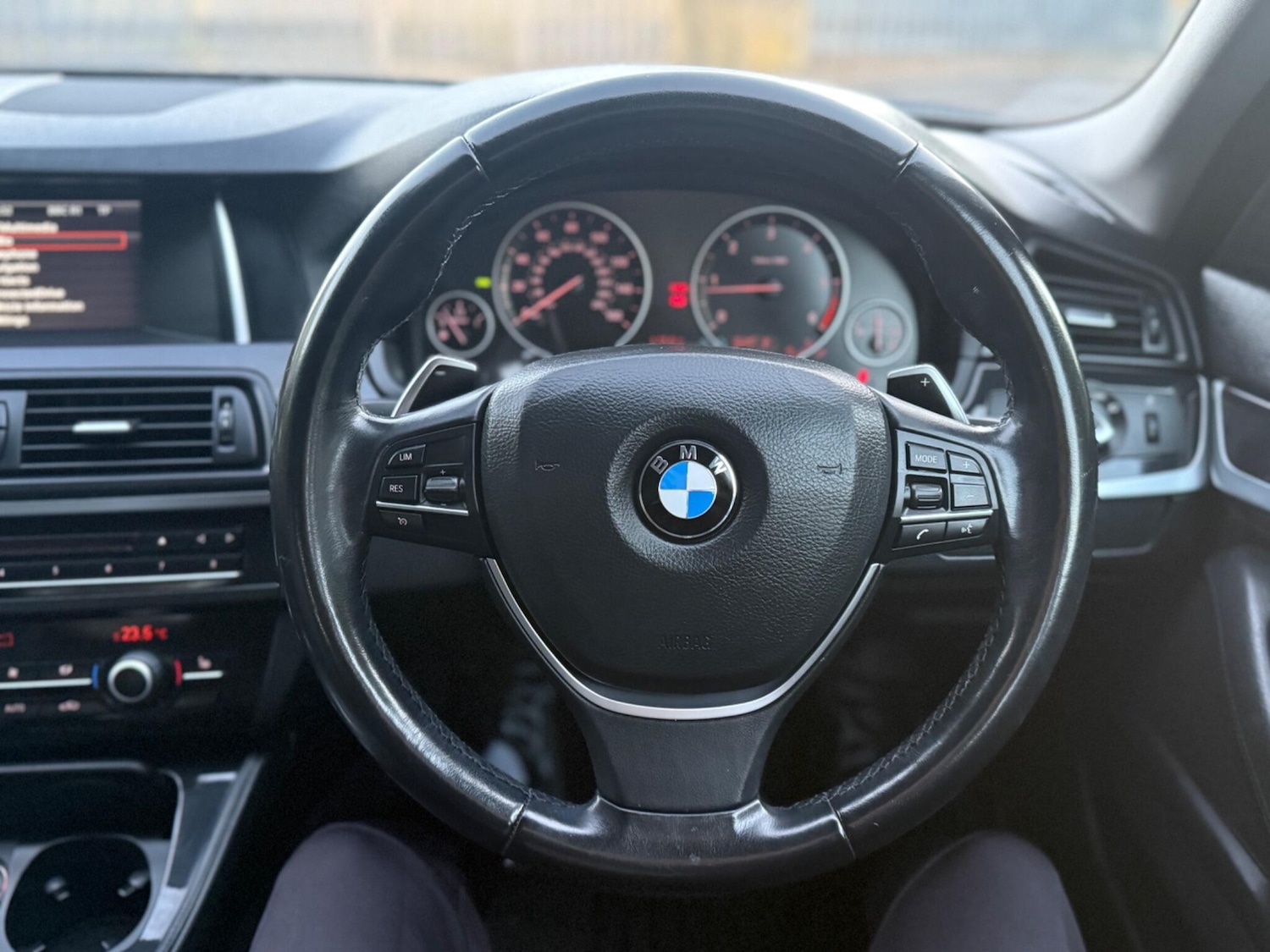 Used BMW 5 Series 2014 for sale - 76099398: Photo 46