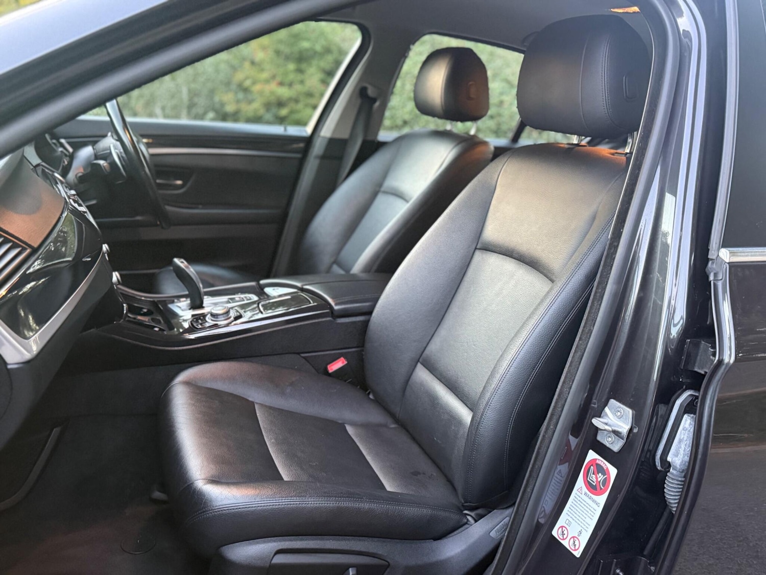 Used BMW 5 Series 2014 for sale - 76099398: Photo 48