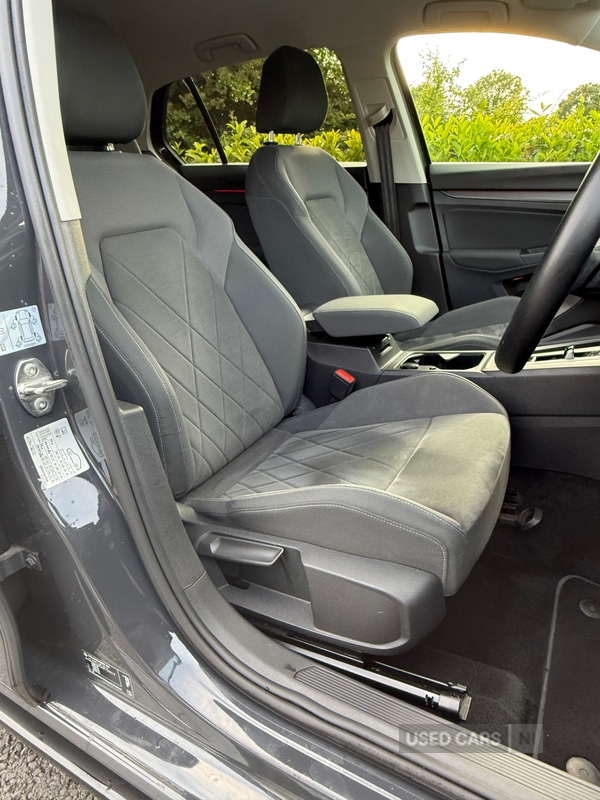 Used Volkswagen Golf 2022 for sale - 77672420: Photo 6